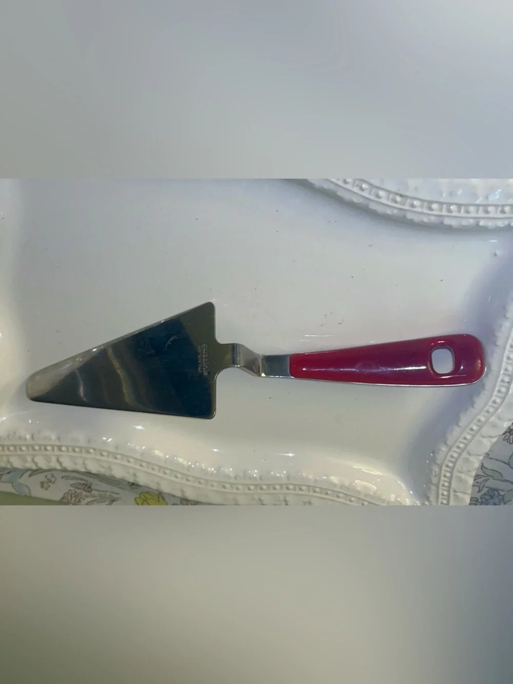 Guzzini Vintage Red Handled Stainless Steel Pie/Cake Server